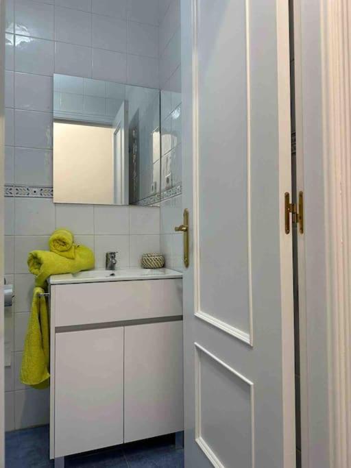 Precioso Estudio Junto Al Mar, Apartamentos Don Diego En La Carihuela Torremolinos Exteriér fotografie